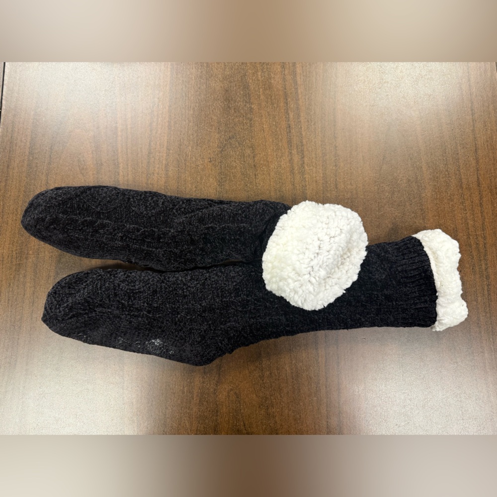 Fuzzy non slip Slipper socks